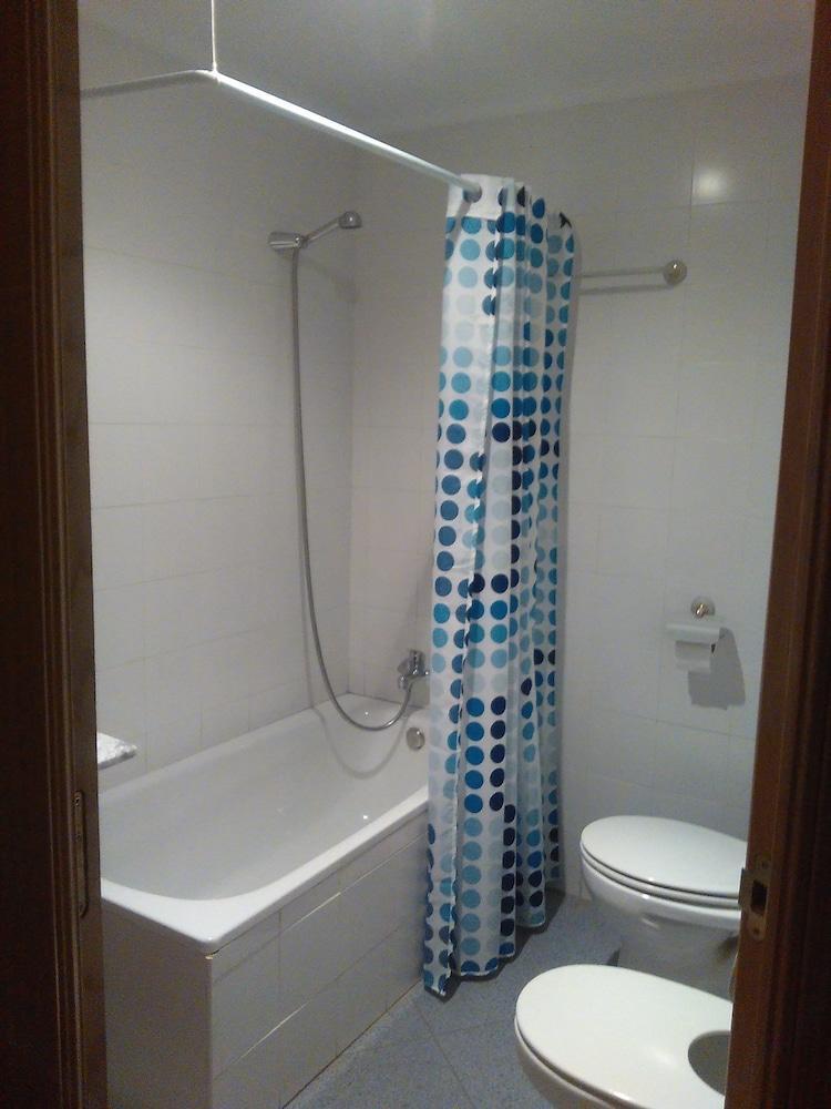 Hostal Miraflor De Las Cadenas Cuacos De Yuste Ngoại thất bức ảnh
